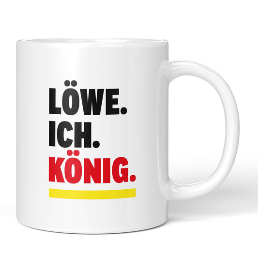 Leo Mug “Me. Royal.” – white version, front view